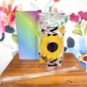 Sunflower Mom Plastic Tumbler with Straw-New